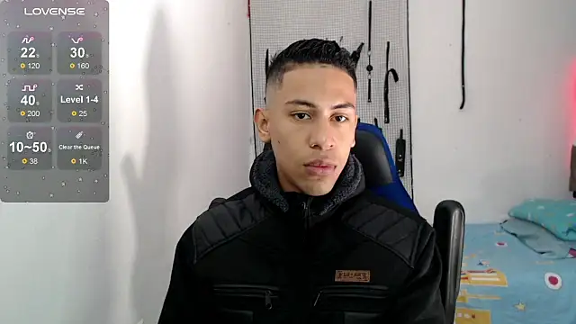 dylan apol0 online show from September 19, 2:57 am