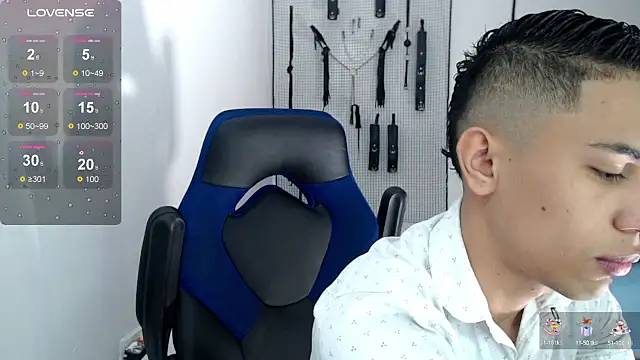 dylan apol0 online show from September 21, 4:25 am