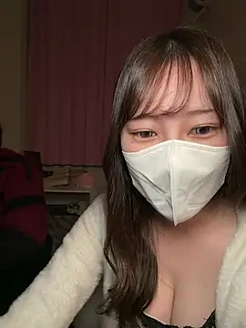 MOEMOE-Q online show from April 16, 6:09 pm