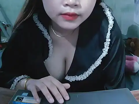 Snapshot of Lily3322 chatting on September 13, 3:23 pm Lily3322 online show from September 13, 3:23 pm