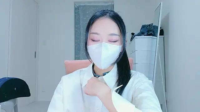 ramuchan desu online show from April 12, 12:15 am