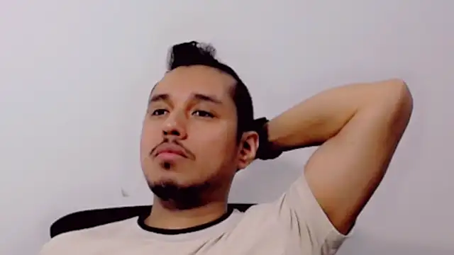 ColombiaStrip online show from October 27, 10:47 pm