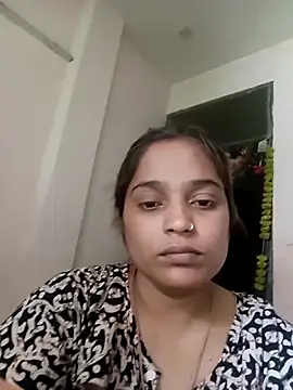 Snapshot of Trisha_71 chatting on June 12, 5:06 am Trisha 71 online show from June 12, 5:06 am