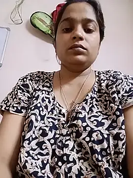 Snapshot of Trisha_71 chatting on June 25, 10:53 am Trisha 71 online show from June 25, 10:53 am