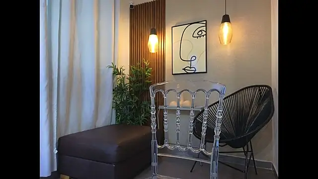 Lia Mar  online show from October 11, 6:06 pm