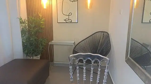 Lia Mar  online show from October 18, 6:08 pm