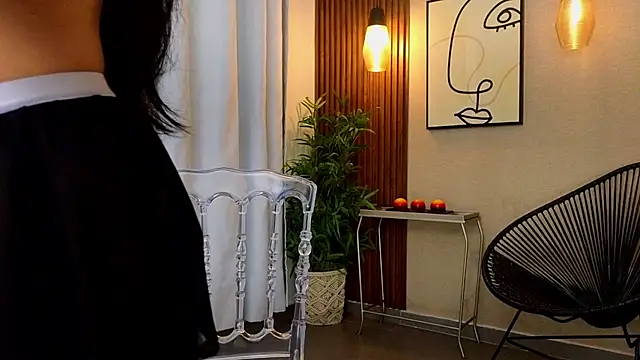 Lia Mar  online show from November 27, 6:10 pm