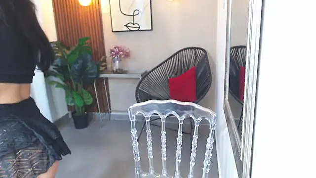 Snapshot of Lia_Mar_ chatting on April 28, 6:02 pm Lia Mar online show from April 28, 6:02 pm