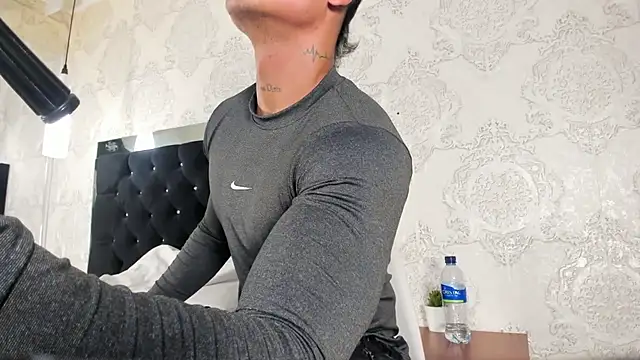 ThiagoBlaze online show from September 20, 3:07 am