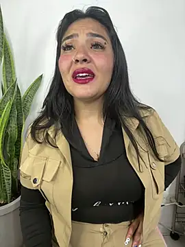 meli  brown online show from March 28, 6:13 am