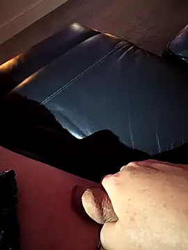 Snapshot of Oorse1966 chatting on February 27, 9:59 pm Oorse1966 online show from February 27, 9:59 pm