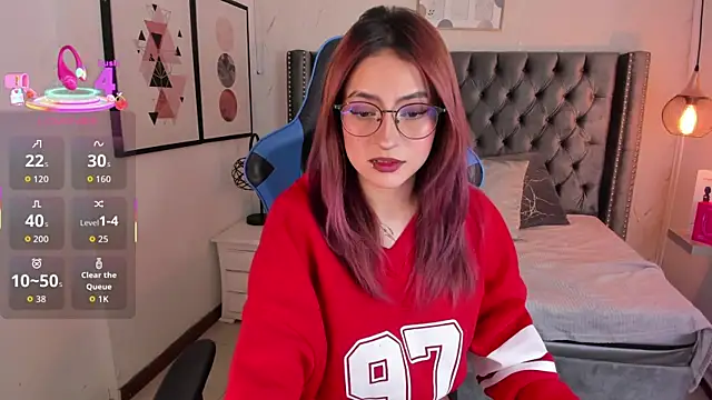 Snapshot of Lily_Fleming chatting on September 22, 8:11 pm Lily Fleming online show from September 22, 8:11 pm