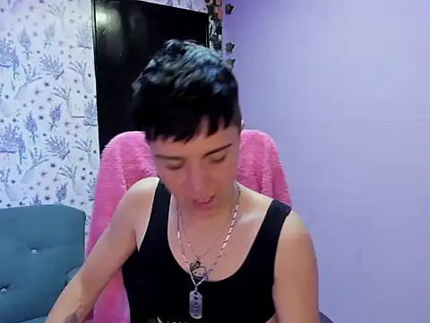  Hannah Hot online show from October 2, 2:40 am