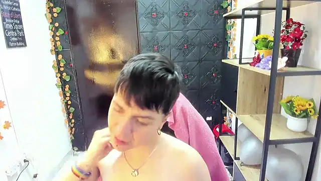  Hannah Hot online show from April 10, 2:50 am