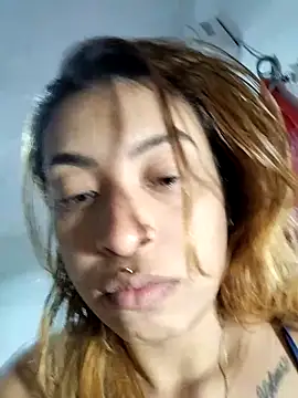 Snapshot of shanell_saenz chatting on May 8, 12:49 am shanell saenz online show from May 8, 12:49 am