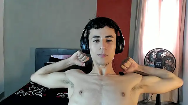 Snapshot of TheCyberIncubus chatting on February 4, 7:42 pm TheCyberIncubus online show from February 4, 7:42 pm