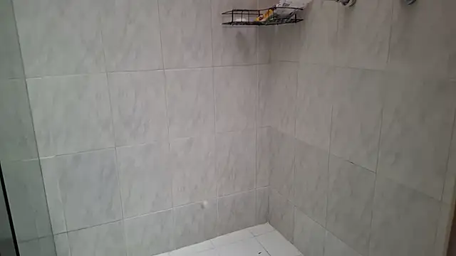 kayleesims  online show from December 14, 7:40 pm