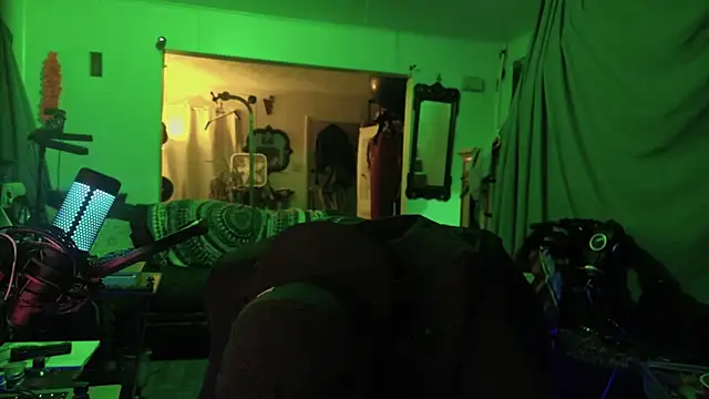 MasterDaddyCool online show from February 24, 5:16 am