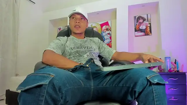 Ricky Owens1 online show from January 10, 8:21 pm