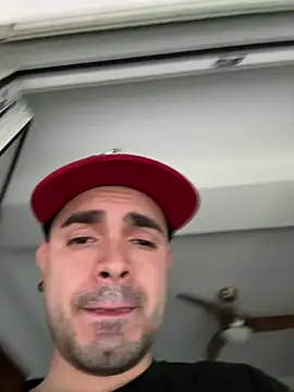Snapshot of joseemontilla chatting on May 6, 4:12 pm joseemontilla online show from May 6, 4:12 pm