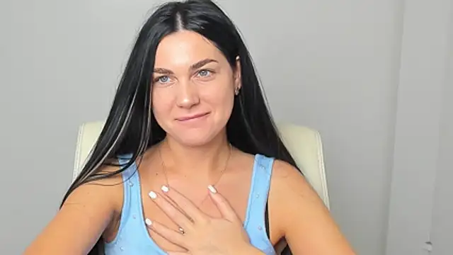 Lune Moon online show from November 22, 6:23 am