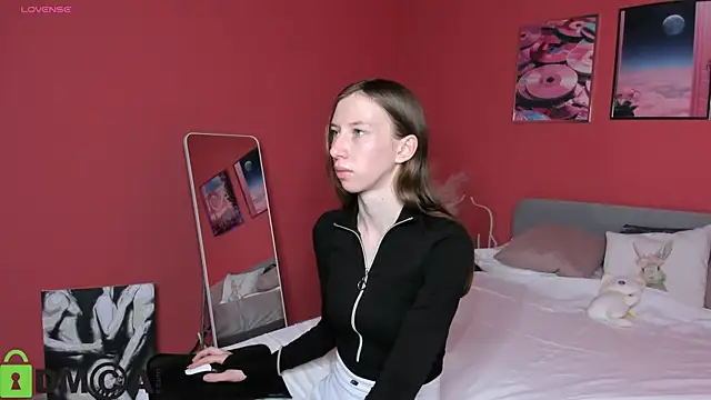 Lisbeth  Salander online show from September 11, 2:33 am