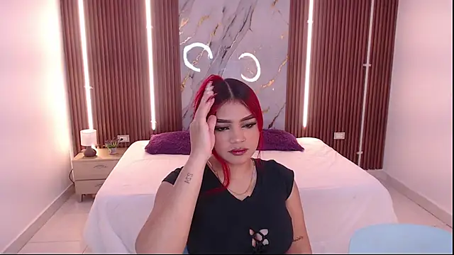 Snapshot of aixa_show chatting on September 9, 12:59 pm aixa show online show from September 9, 12:59 pm
