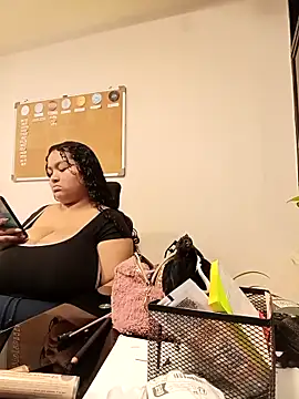 KITY HILL online show from March 2, 2:03 am