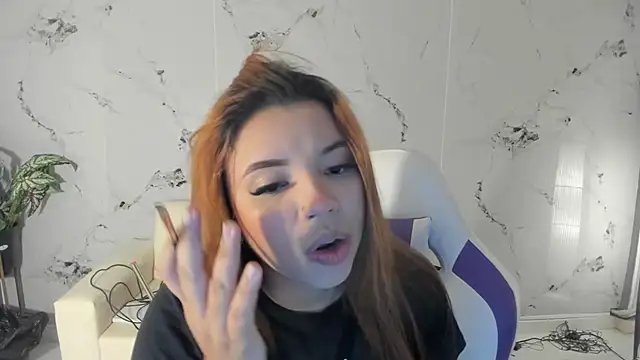 scarlett enjoy1 online show from September 23, 12:30 pm