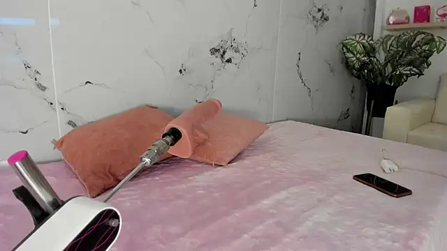 scarlett enjoy1 online show from November 22, 8:57 am