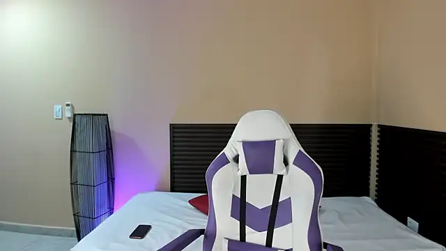 scarlett enjoy1 online show from January 8, 1:35 pm