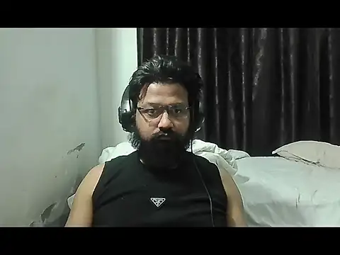 Dollseye online show from April 10, 1:49 pm