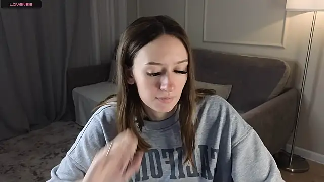 cutienaughtygirl online show from September 29, 11:59 am