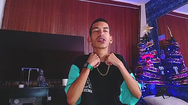 briamhoconor xh online show from December 15, 4:55 pm