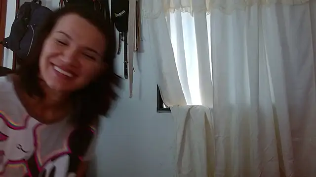 Snapshot of BriggiteSkyAngels chatting on October 13, 11:43 am BriggiteSkyAngels online show from October 13, 11:43 am