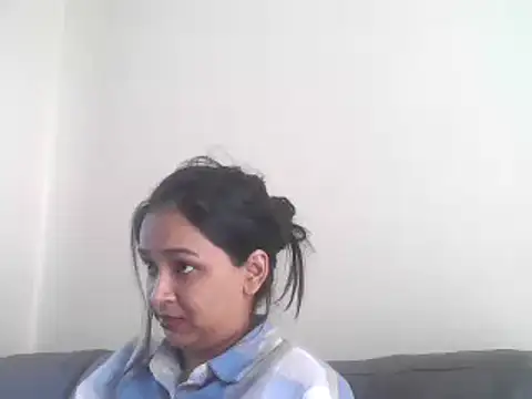 cute indianxo online show from October 6, 11:40 am