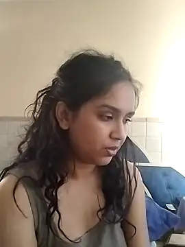 cute indianxo online show from February 7, 8:40 am