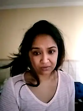 cute indianxo online show from February 15, 11:30 am