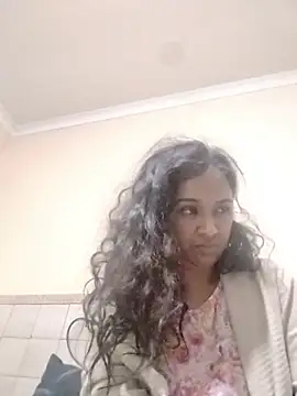 cute indianxo online show from June 24, 4:00 am