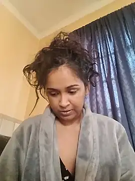 cute indianxo online show from July 1, 6:04 am