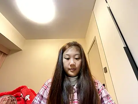 xena0501 online show from January 11, 10:42 am