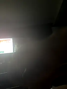 Snapshot of JJG327 chatting on October 21, 4:24 am JJG327 online show from October 21, 4:24 am