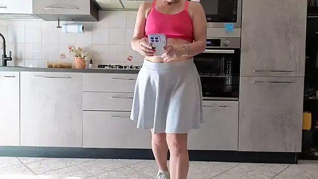 DragonflyExhib online show from March 31, 8:04 am