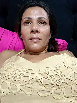 dyjaA online show from December 4, 8:28 pm