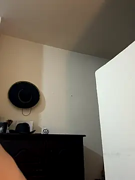 santiago cutex online show from October 24, 9:38 am