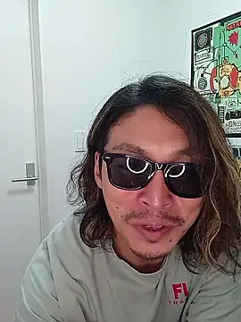 specialz0831 online show from November 17, 12:55 pm