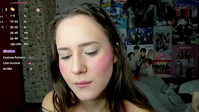 LucyRose3 online show from September 29, 4:50 am