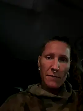 Snapshot of SwingWingWomanSweden chatting on September 23, 6:44 pm SwingWingWomanSweden online show from September 23, 6:44 pm