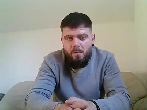 WhiteTowerMan online show from January 18, 1:37 pm