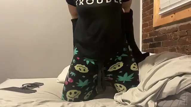 zahrabliss online show from January 10, 4:36 am